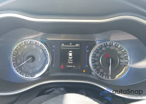 2015 Chrysler 200 Limited из США, поврежденный, VIN 1C3CCCAB6FN649243